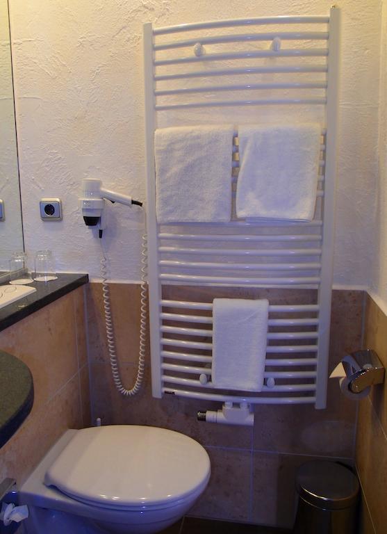 Gaestehaus Am Raeuschenberg Höxter Extérieur photo